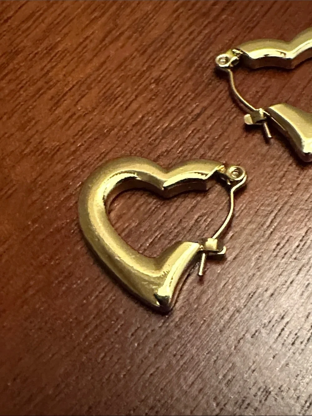 Fashion Jewelry Gold Heart Hoop Earrings